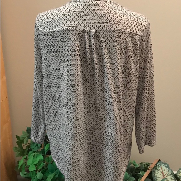 H&M Henley Blouse - Picture 4 of 6